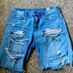 Knee length oversize jean shorts